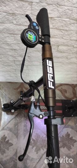 Kugo M2.Самокат взрослый электрический бу