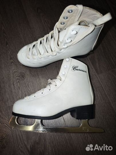 Коньки фигурные