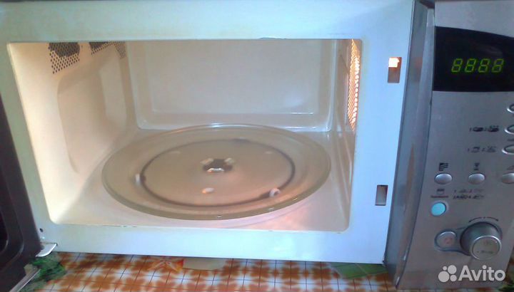 Микроволновая печь