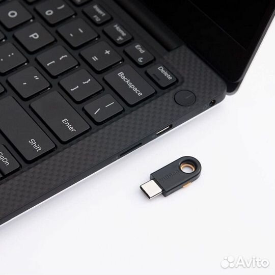Ключ безопасности YubiKey 5C