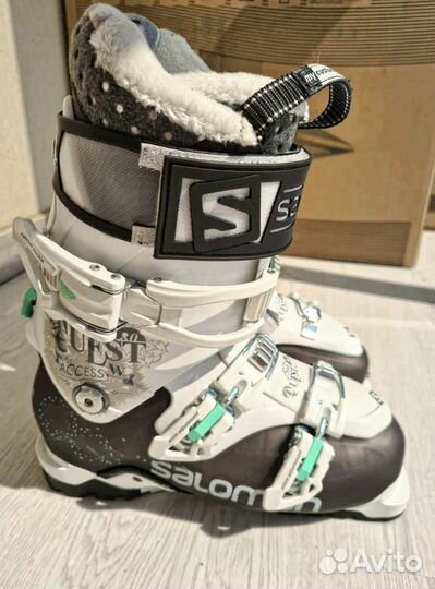Горнолыжные ботинки
