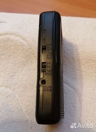 Кассетный диктофон Panasonic