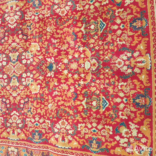 Ковер шерстяной