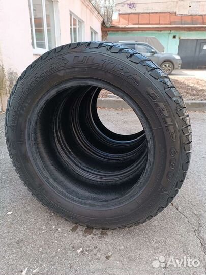 Goodyear Ultragrip 600 185/65 R15