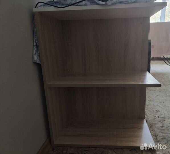 Письменный стол