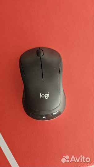 Беспроводнвя клавиатура + мышь logitech K540