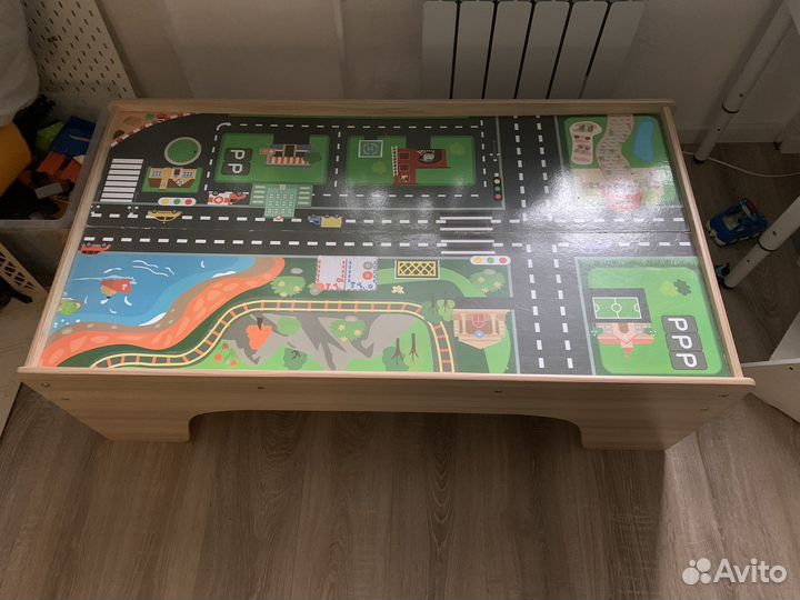 Детский игровой столик