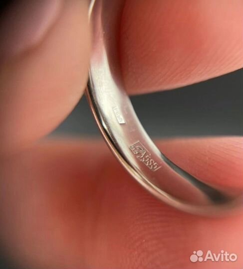 Кольцо с бриллиантами