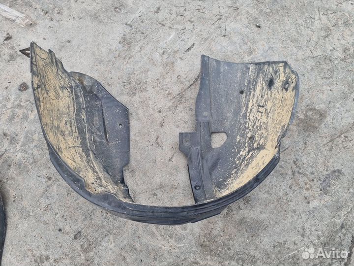 Подкрылок Mini Cooper R56 N16B16A Лев. Перед