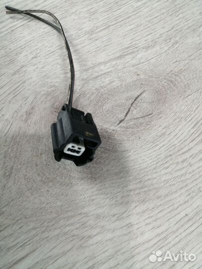 Штекер разъём генератора Renault logan 2