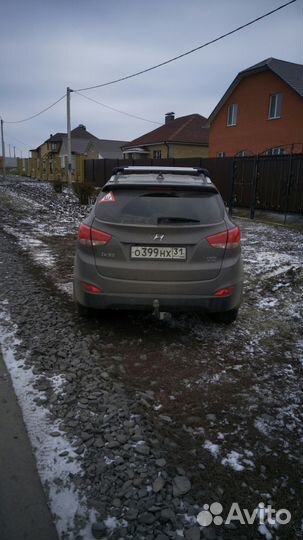 Багажник на Hyundai IX35 интегрированный рейлинг