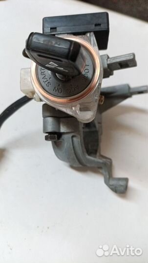 Замок зажигания Mitsubishi Lancer 9