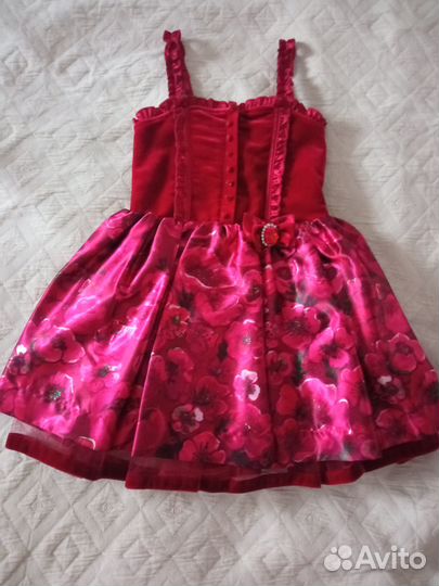 Нарядное платье