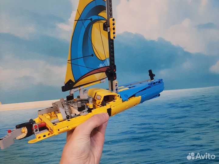 Корабль lego technic