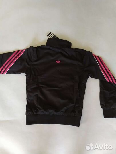 Спортивный костюм женский