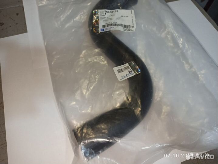 Патрубок от радиатора к термостату мт Авео Т300