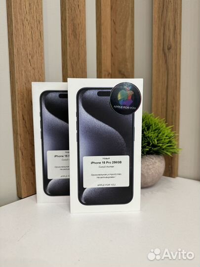 iPhone 15 Pro, 256 ГБ