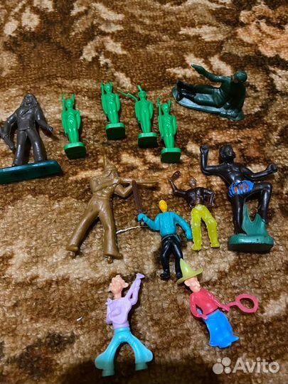 Детские советские солдатики