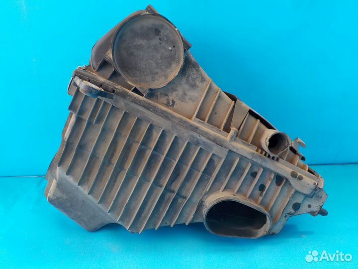 Корпус воздушного фильтра volkswagen Touareg 1 (7L) 2002-2010
