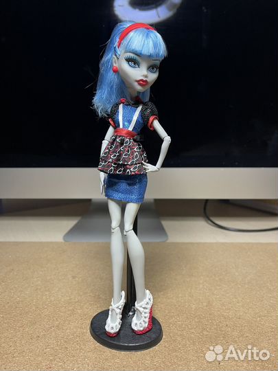 Кукла Монстер Хай Гулия Йелпс