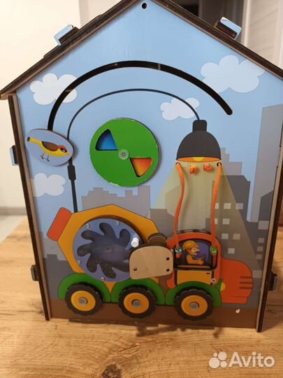 Развивающиеся игрушки. В доставке