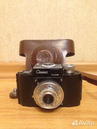 Пленочный фотоаппарат смена