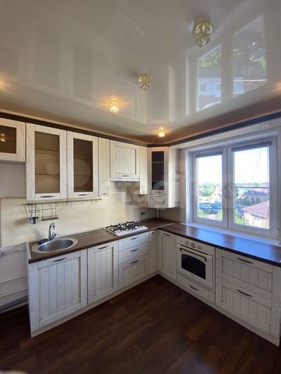 3-к. квартира, 64 м², 5/10 эт.