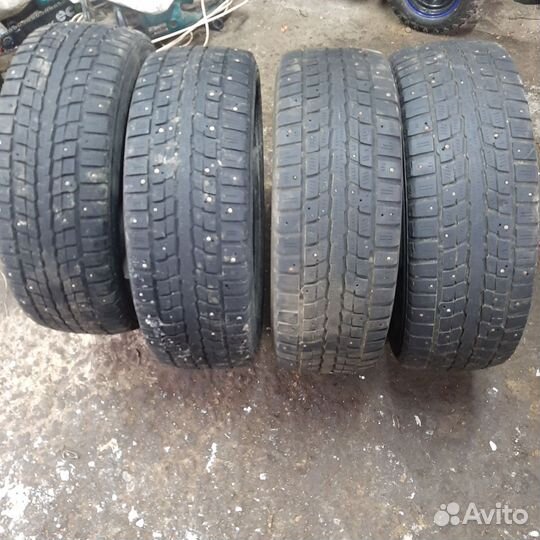 Dunlop SP Winter Ice 01 195/65 R15