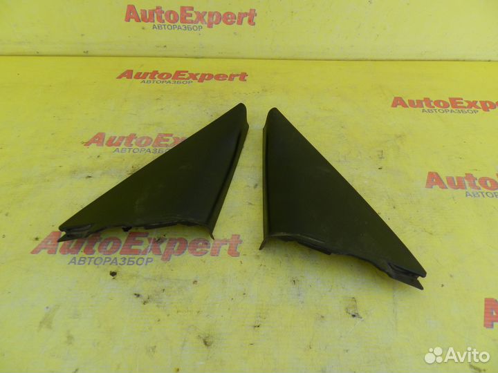 Крышка зеркала салонная Nissan Almera Classic