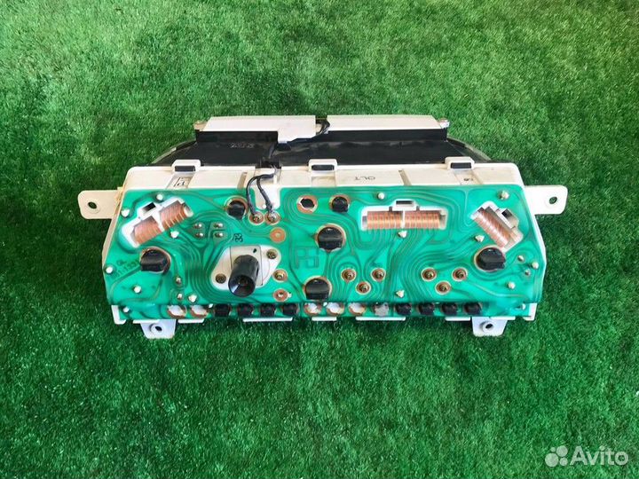 Панель приборов Hyundai Lantra