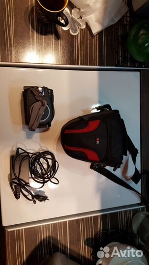 Видеокамера Canon DC301