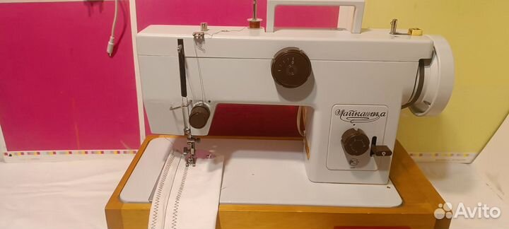 Швейная машина чайка 134