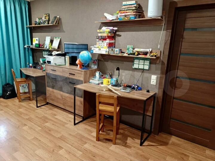 2-к. квартира, 52 м², 4/10 эт.