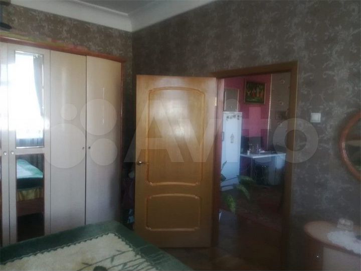 Комната 36 м² в 4-к., 5/5 эт.