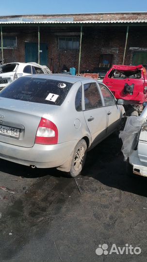 LADA kalina 1. 2008г разбор