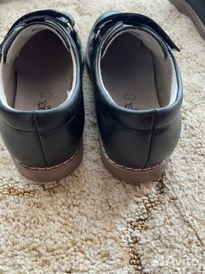 Туфли для мальчика 32 размера(20,5 стелька)