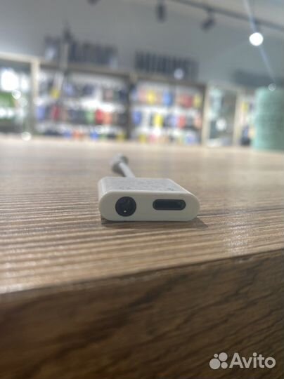 Преходник lightning dual