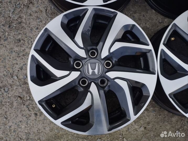 Оригинальные диски Honda Stepwgn Spada R16