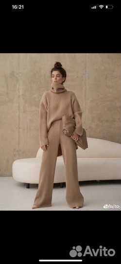 Костюм шерстяной ushatava