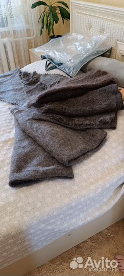 Оренбургский пуховый платок, косынки, палантин