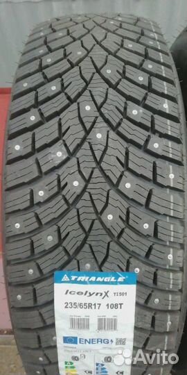 Triangle IcelynX TI501 235/65 R17