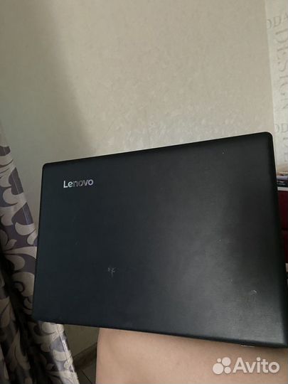 Ноутбук lenovo