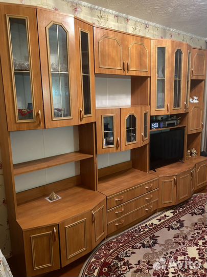 Мебельная стенка бу