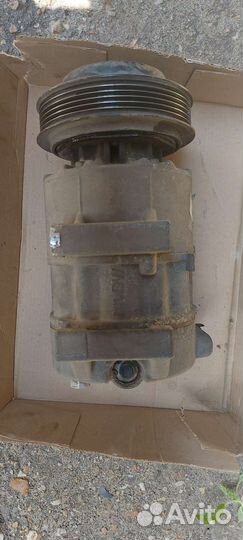 Компрессор кондиционера KIA Sorento XM