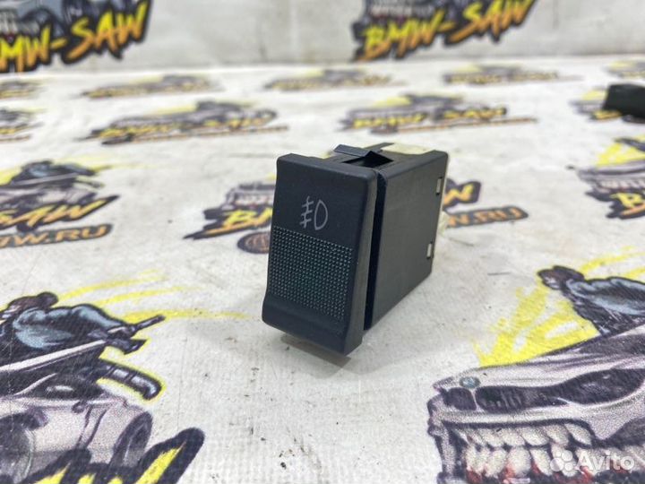Кнопка противотуманки Audi A6 C4 AAH 1996