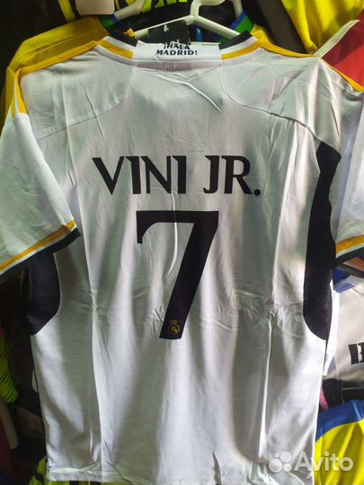 Футбольная форма Реал Мадрид новая