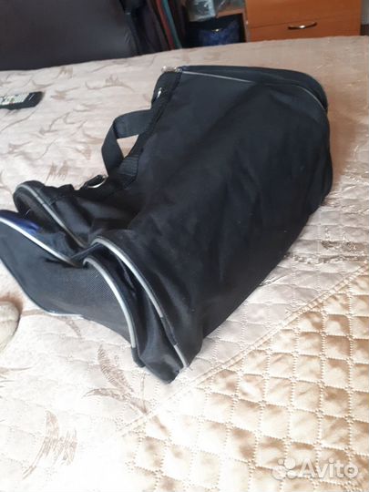 Небольшая спортивная сумка