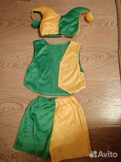 Карнавальный костюм скаморох