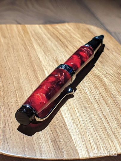 Ручка-роллер Aurora Optima Variegated Burgundy