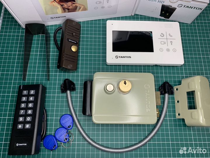 Видеодомофон комплект Tantos с кодом